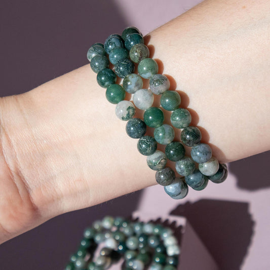 moss agate, moss agate bracelet, crystal bracelet, moss agate jewelry, moss agate crystal, moss agate stone, moss agate properties, moss agate healing properties, moss agate metaphysical properties, moss agate meaning