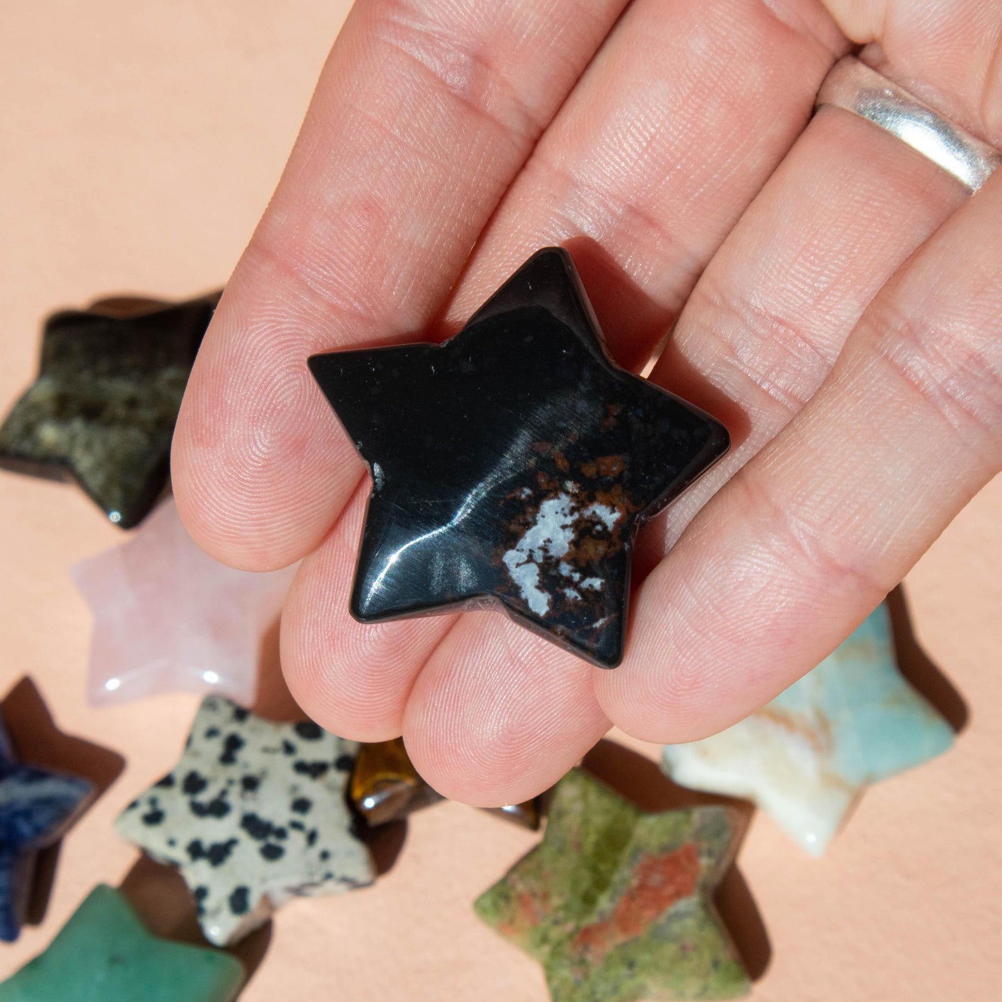 obsidian, obsidian star, crystal star, gemstone star, obsidian crystal, obsidian stone, obsidian gemstone, obsidian properties, obsidian healing properties, obsidian metaphysical properties, obsidian meaning