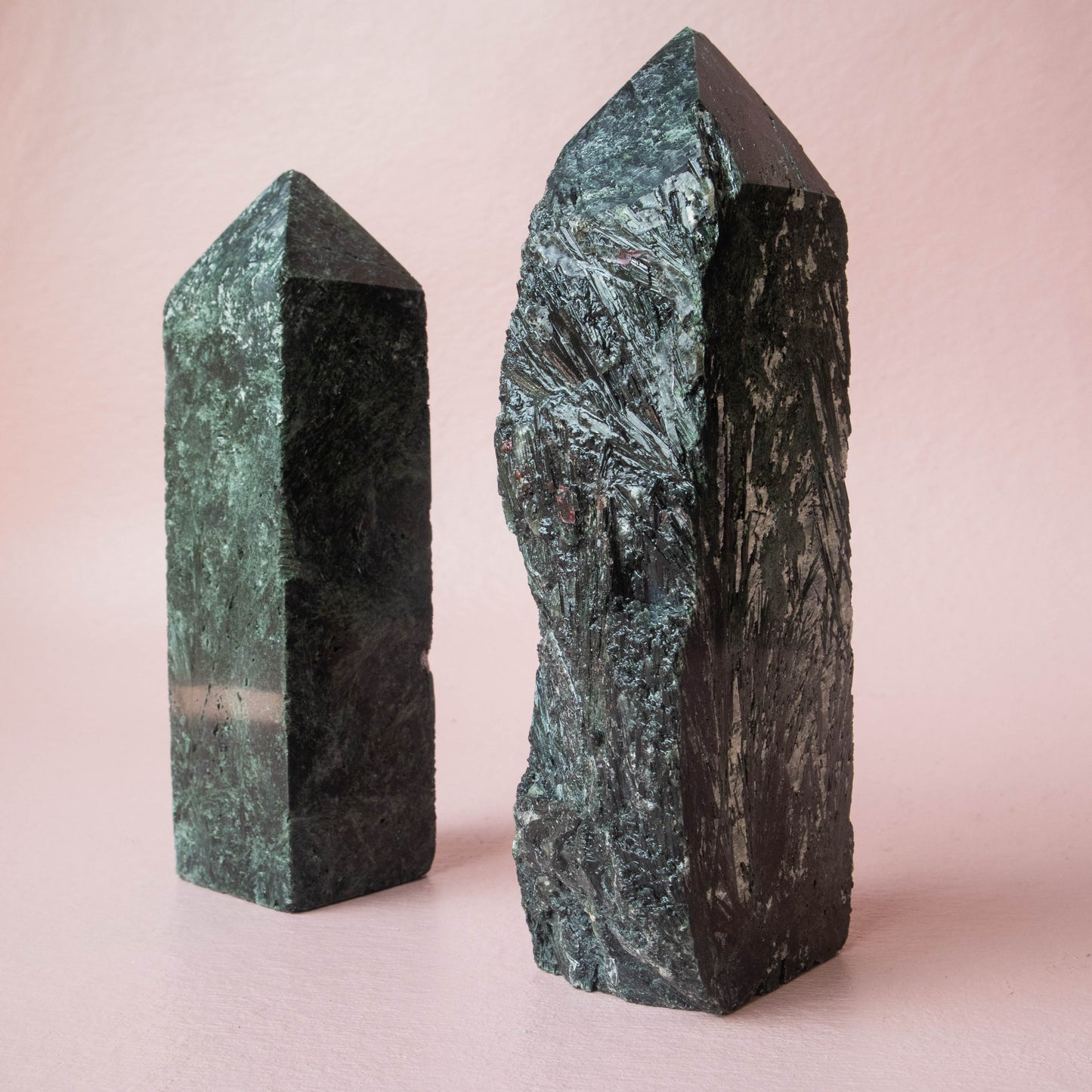 green tourmaline, green tourmaline obelisk, crystal obelisk, green tourmaline crystal, green tourmaline stone, green tourmaline gemstone, green tourmaline properties, green tourmaline healing properties, green tourmaline metaphysical properties, green tourmaline meaning