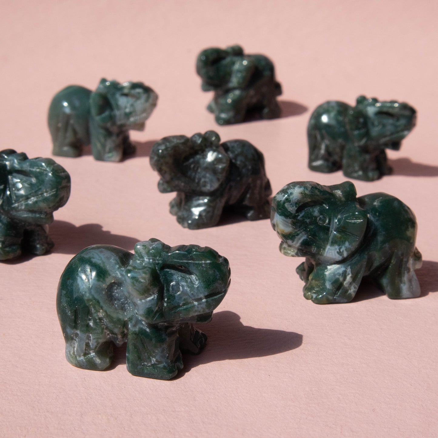 moss agate, moss agate elephant, moss agate animal, crystal animal, crystal elephant, gemstone elephant, gemstone animal, moss agate crystal, moss agate stone, moss agate properties, moss agate healing properties, moss agate metaphysical properties, moss agate meaning