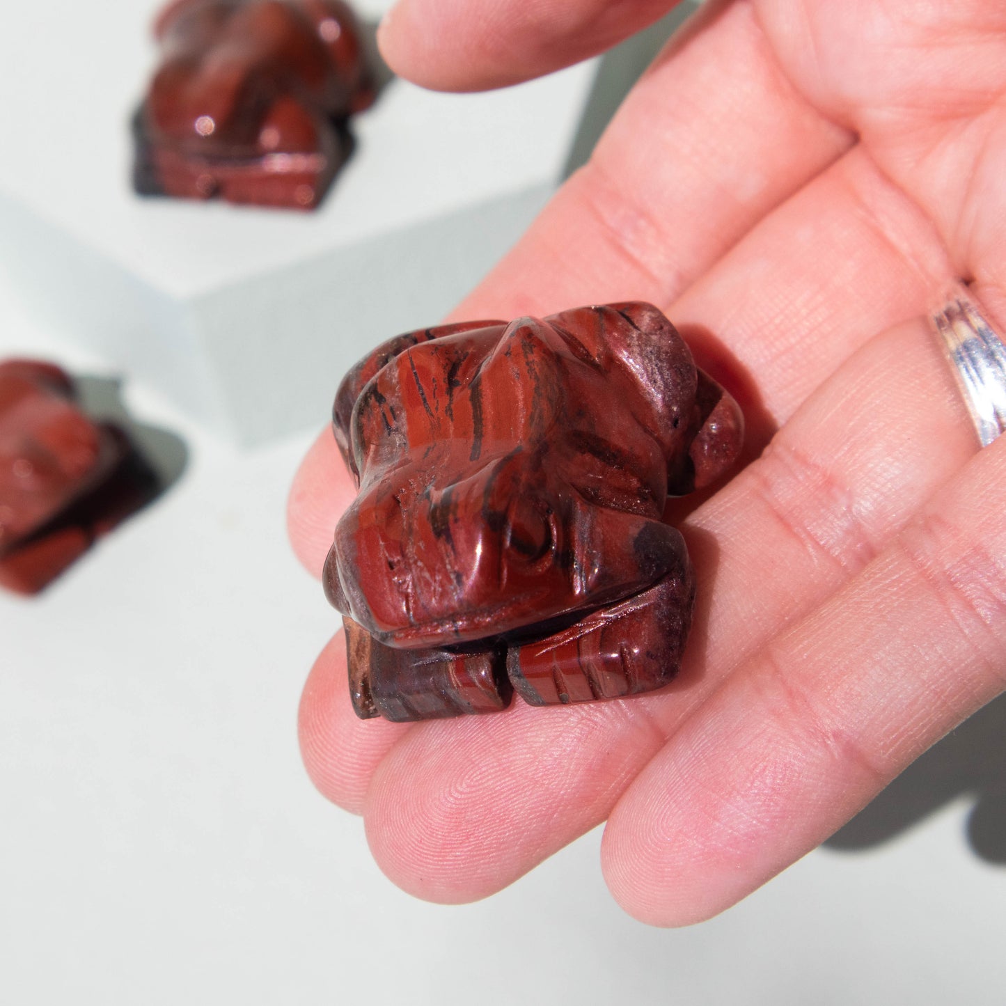 red jasper, red jasper frog, red jasper animal, crystal frog, crystal animal, gemstone frog, gemstone animal, red jasper crystal, red jasper stone, red jasper properties, red jasper healing properties, red jasper metaphysical properties, red jasper meaning