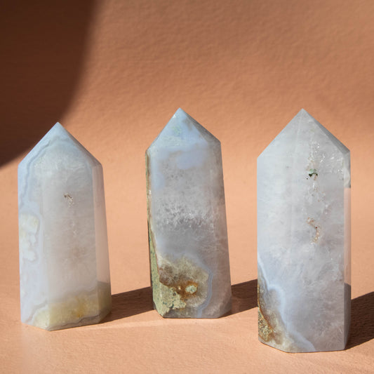 blue lace agate, blue lace agate tower, crystal tower, gemstone tower, blue lace agate crystal, blue lace agate stone, blue lace agate properties, blue lace agate healing properties, blue lace agate metaphysical properties, blue lace agate meaning