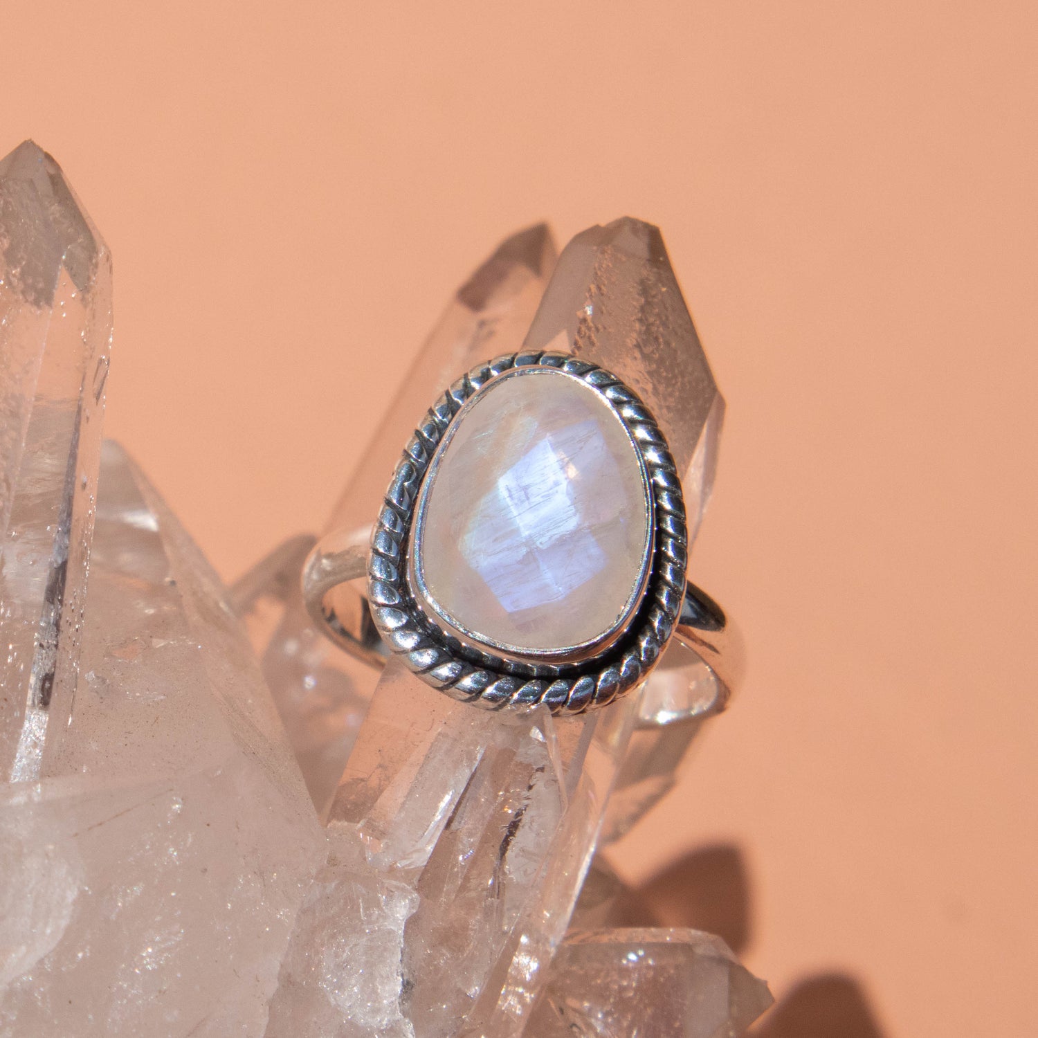 moonstone, rainbow moonstone, rainbow moonstone ring, sterling silver ring, crystal ring, crystal jewelry, rainbow moonstone jewelry, gemstone jewelry, gemstone ring, rainbow moonstone crystal, rainbow moonstone stone, rainbow moonstone properties, rainbow moonstone healing properties, rainbow moonstone metaphysical properties, rainbow moonstone meaning