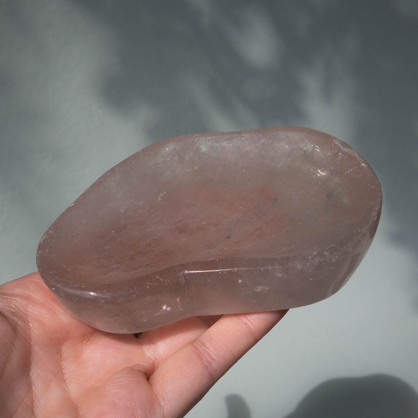 smoky quartz, smoky quartz cloud bowl, smoky quartz cloud, smoky quartz bowl, crystal bowl, crystal cloud, gemstone bowl, gemstone cloud, smoky quartz crystal, smoky quartz stone, smoky quartz properties, smoky quartz healing properties, smoky quartz metaphysical properties, smoky quartz meaning